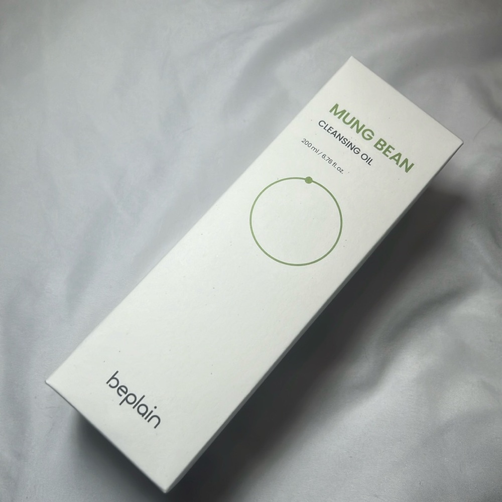 Beplain MUNG BEAN CLEANSING OIL ORIGINAL (Korean skincare) 200ml (Never opened)